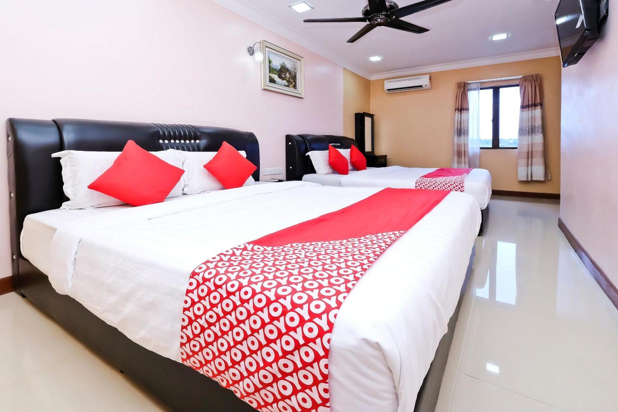 Oyo 714 Arina Hotel Bangi Kültér fotó